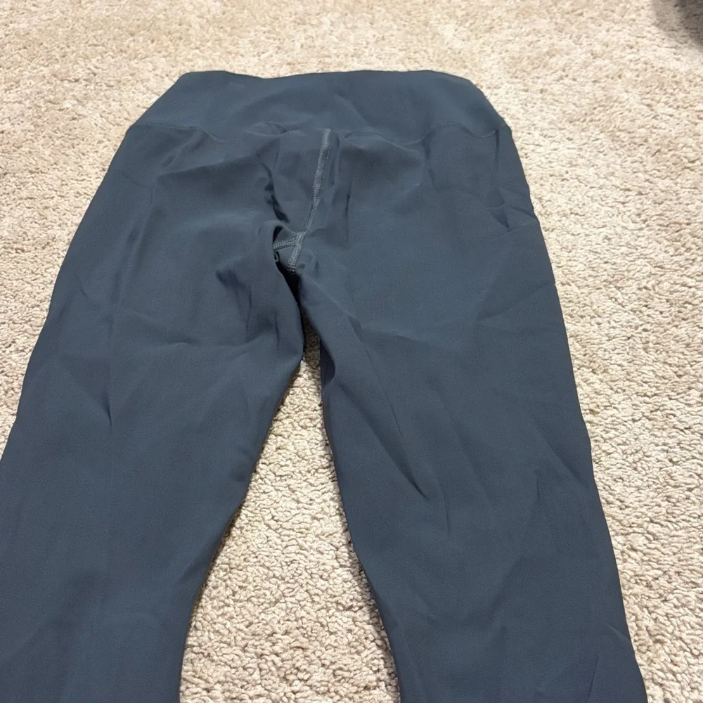 ALO High-waist ripped warrior legging Gray Medium